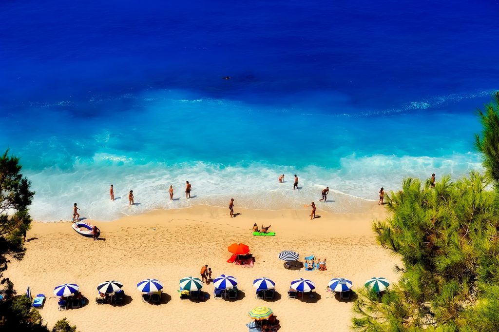 חוף ים מושלם ביוון